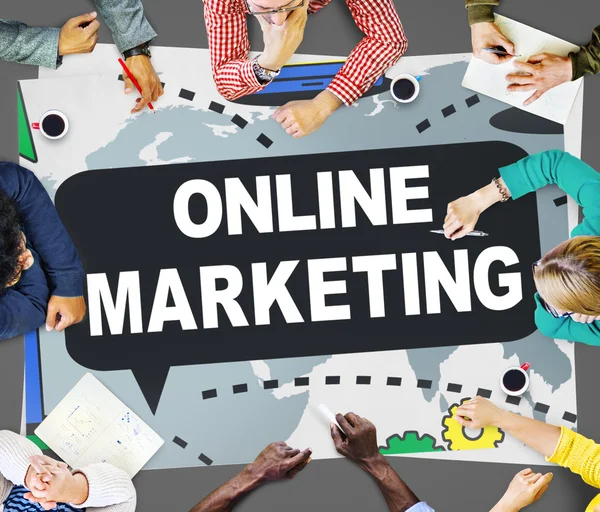 Concetto di marketing online e persone — Foto Stock