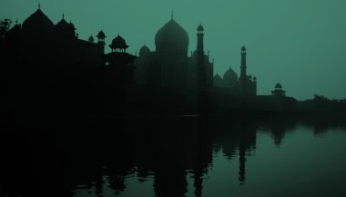 Grand Taj Mahal