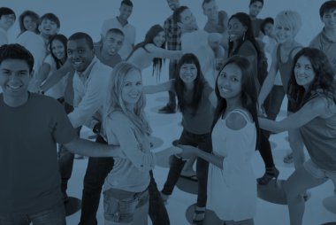 Gençler birlikte çeşitlilik