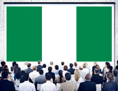 İş adamları kurumsal tartışma sırasında