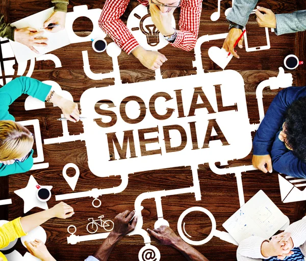 Sociala medier anslutning koncept — Stockfoto