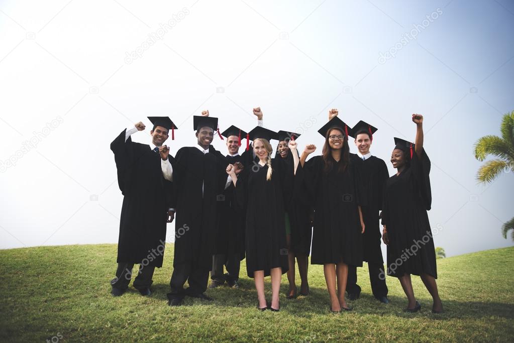 group of students of graduates 