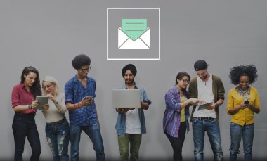 E-posta iletisi simgesi kavramı