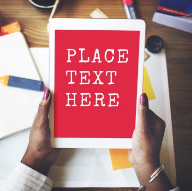 Dijital tablet üzerinde çalışan 