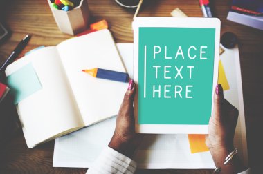 Dijital tablet üzerinde çalışan 