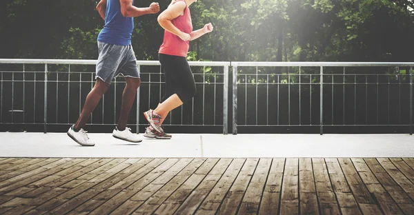 Sporty Couple at outdoors — Stock Photo, Image