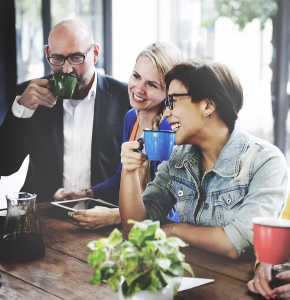 Menschen treffen Konzept des Miteinanders — Stockfoto