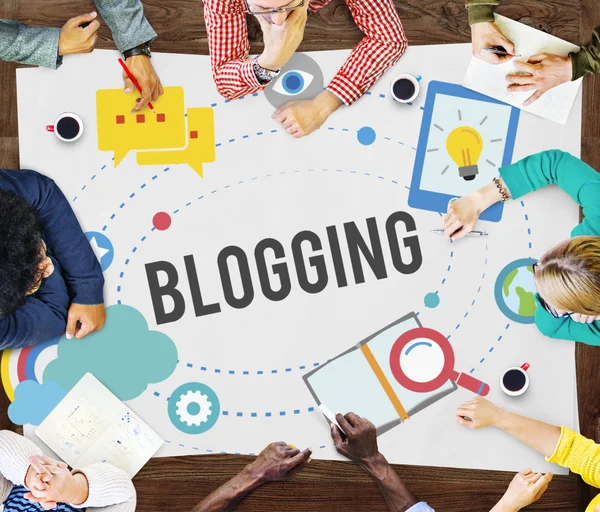 Blogging Concepto Social de Redes de Medios de Internet — Foto de Stock