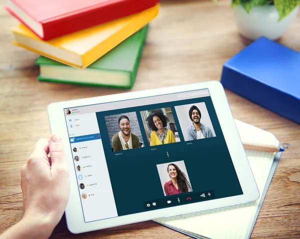 Woman holding digital tablet — Stock Photo, Image