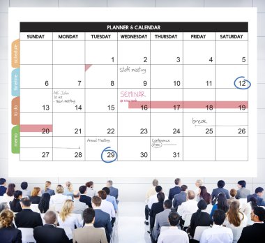 İş adamları kurumsal tartışma sırasında