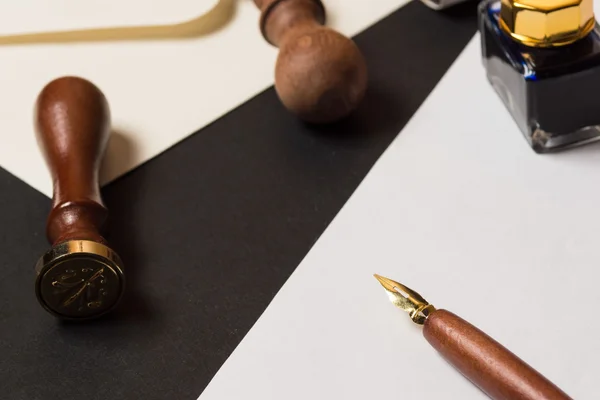 Calligraphy utensils concept. — Stock Photo, Image