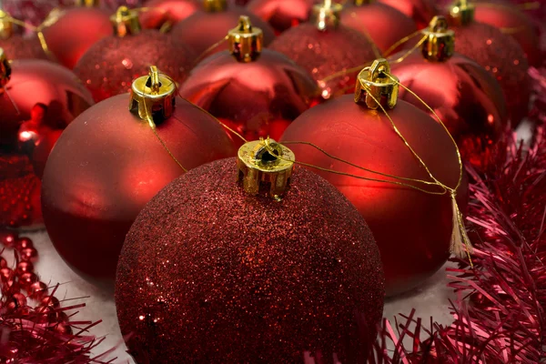 Noel ağacı baubles dekorasyon. — Stok fotoğraf