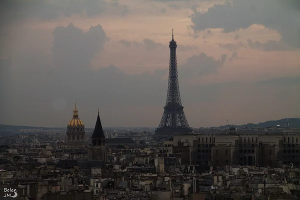 Paris Peyzaj ve Eyfel Kulesi — Stok fotoğraf