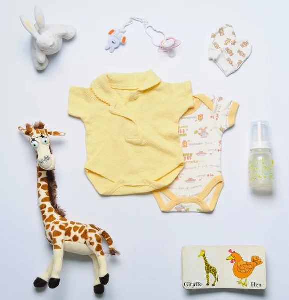 Top view set of fashion trendy stuff and toys for newborn baby i — Stock Photo, Image