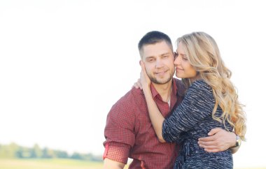 şehvetli genç çift aşık romantik ve eğlenceli dışında var Özetle