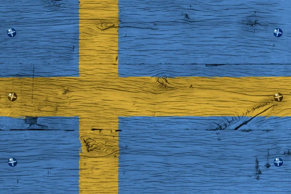 Sverige flagga målade gamla ek fäst — Stockfoto