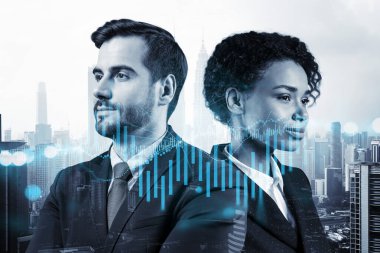 MBA mezuniyetinden sonra çok uluslu şirket takımındaki iki meslektaş kariyer fırsatları hayal ediyor. Şirket finans fonunda ticaret. Eski çizelge. Kuala Lumpur. Çift pozlama.