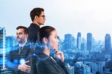 Takım elbiseli bir grup iş arkadaşı çok uluslu kurumsal ekibin bir parçası olarak fonda ticari strateji tahmininde bulunuyorlar. Eski çizelge. Bangkok arka planda. Çift pozlama