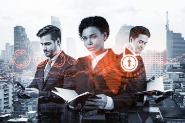 Siber Güvenlik Uyum Bölümü 'nde müşterilerin bilgilerini korumak için proje üzerinde çalışan çok uluslu şirket ekibinin bir parçası olarak çalışan bir grup iş arkadaşı. BT, Bangkok üzerindeki simgeleri kilitledi