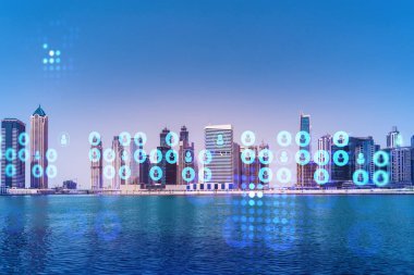 Şehir merkezindeki Dubai gökdelenleri. Uluslararası ticaret ve finansal hizmetler merkezi. Sosyal ağ simgeleri hologram, insanların bağlantı konsepti. Çifte maruziyet. Dubai Kanalı Rıhtımı.