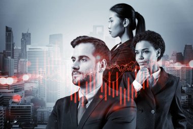 Takım elbiseli bir grup iş arkadaşı çok uluslu kurumsal ekibin bir parçası olarak fonda ticari strateji tahmininde bulunuyorlar. Eski çizelge. Bangkok arka planda. Çift pozlama