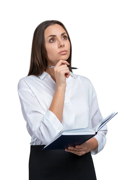 Geschäftsfrau im Rock mit Notizbuch auf weißem Hintergrund — Stockfoto