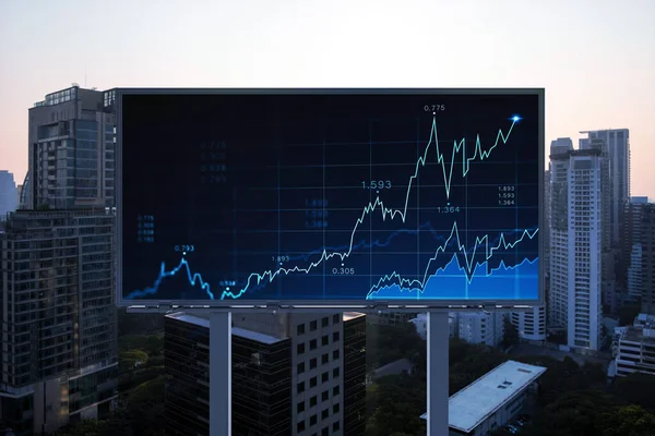 Świecący hologram wykresu FOREX na billboardzie, panoramiczny pejzaż powietrzny Bangkoku o zachodzie słońca. Handel akcjami i obligacjami w Azji Południowo-Wschodniej. Koncepcja zarządzania funduszami. — Zdjęcie stockowe