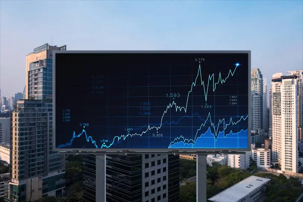 Glühendes FOREX-Diagramm-Hologramm auf einer Plakatwand, Luftpanorama von Bangkok bei Sonnenuntergang. Aktien- und Anleihenhandel in Südostasien. Das Konzept der Fondsverwaltung. — Stockfoto
