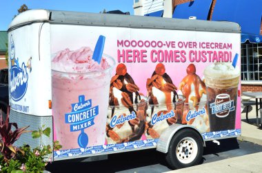 Columbus, Ohio-ABD 13 Ekim 2019 Culver 'ın Donmuş Yoğurt Kafesi.