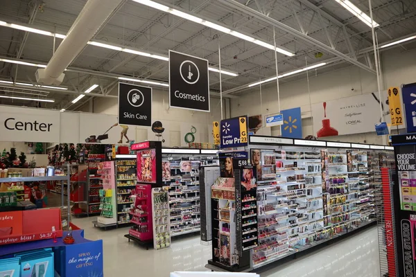 Columbus Ohio November 2020 Bevásárlóközpontok Helyi Walmart — Stock Fotó