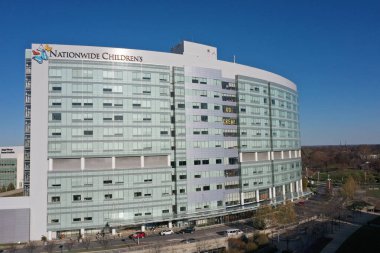 Columbus Ohio 16 Kasım 2020 'de Columbus, Ohio' da 1.379 'dan fazla sağlık personeli ve 11.909' dan fazla çalışanı bulunan bir çocuk hastanesidir..