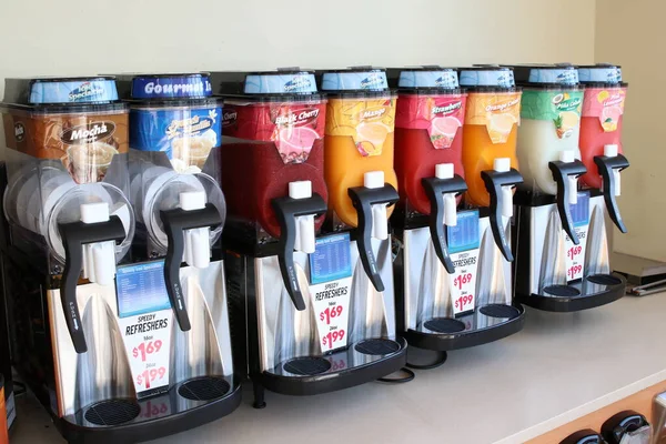 Lexington Kentucky Mayo 2020Variados Sabores Speedy Freeze Drink Dispensers — Foto de Stock