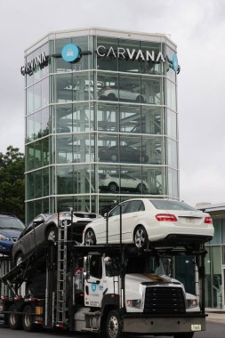 Gaithersburg MD, 26 Haziran 2021 Carvana Oto galerisi
