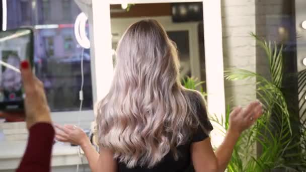 Beautiful Young Girl Black Mask Long Curly Blond Hair Posing — Vídeo de Stock