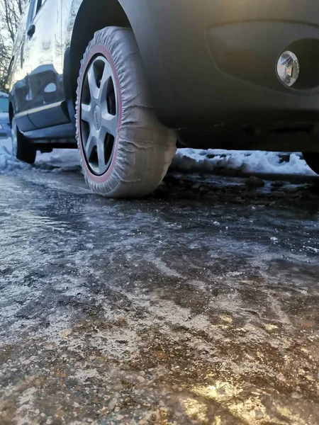 Тканинне Колесо Автомобіля Водіння Снігу Льоду — стокове фото
