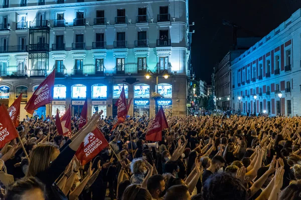 Mucha Gente Alza Las Armas Manifestación Del Movimiento Feminista Repudio —  Fotos de Stock