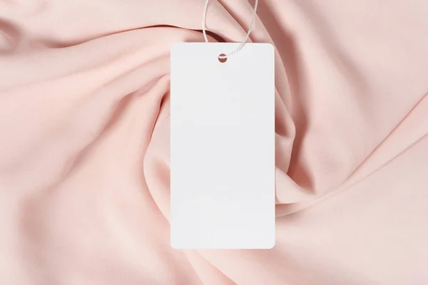 Weiße Bekleidungsanhänger Leere Etikettenmockup Vorlage Mit Dem Band Ihr Design — Stockfoto