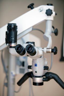 Stomatoloji donanımları, stomatologist