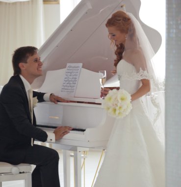 Düğün, gelin ve damat, aşk