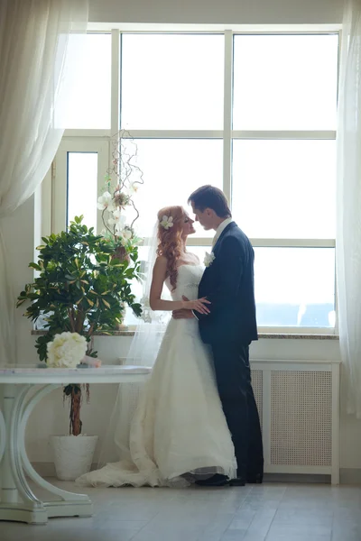 Hochzeit, Braut und Bräutigam, Liebe — Stockfoto