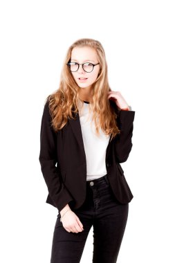 Siyah ceket izole poz genç modeli