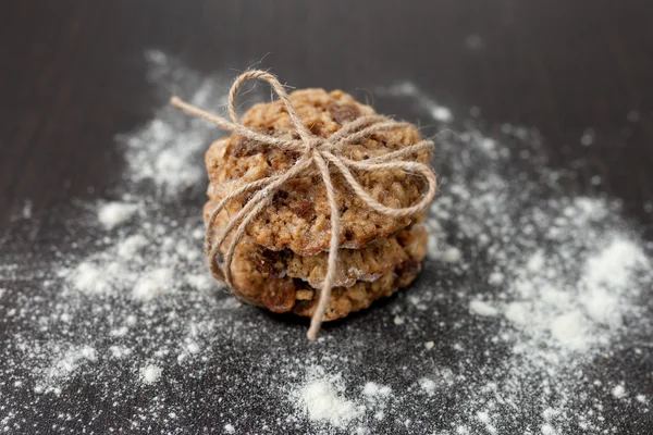 Haferflockenplätzchen mit Rosinen — Stockfoto