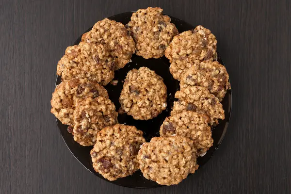 Galletas de avena con pasas —  Fotos de Stock