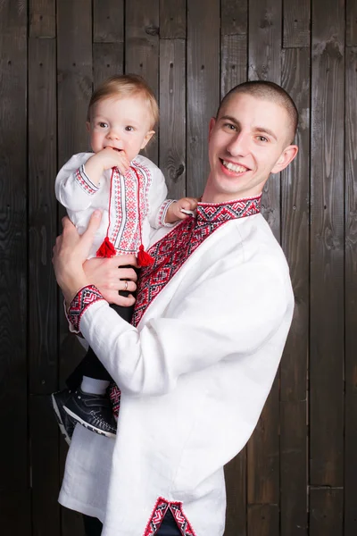 Joven padre con hijo — Foto de Stock