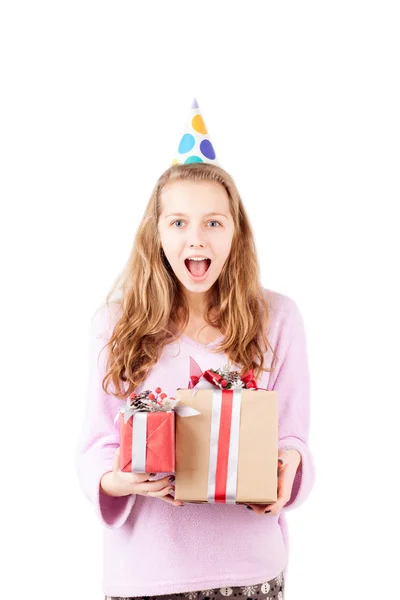 Mädchen mit Geschenken überrascht — Stockfoto
