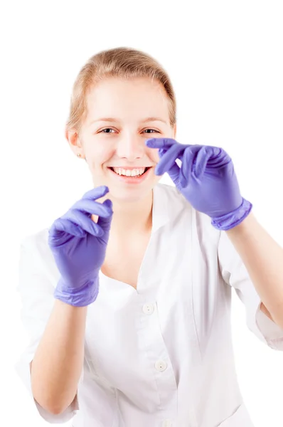 Médico sorrindo para câmera isolada — Fotografia de Stock