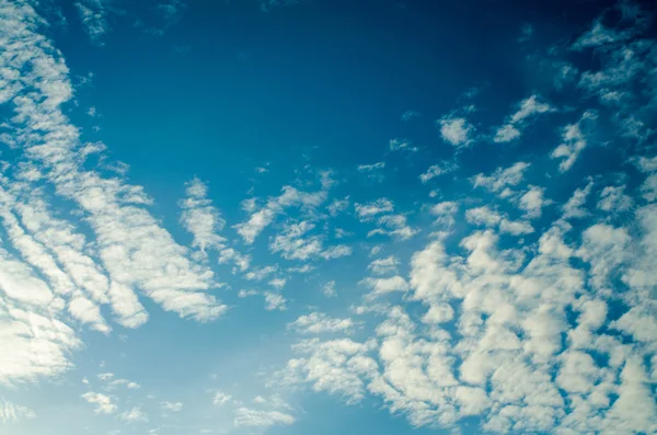 Céu e nuvem — Fotografia de Stock