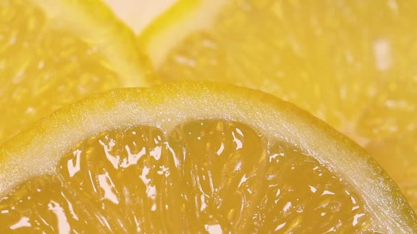Лимон в макро-шоте . — стоковое видео