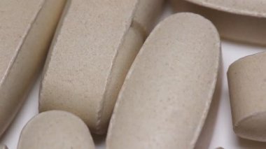 Beyaz hap. Yakın çekim.