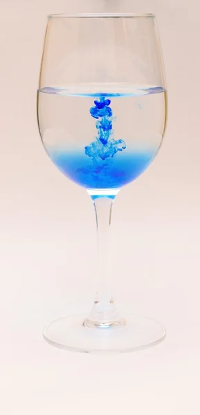 Coloured Food Dye in Wine Glasses — Stock Photo, Image